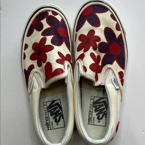 Vans Women's Cream Slip-On Sneakers with Red and Purple Floral Design